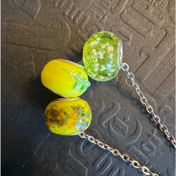 ARTISAN Floral Lamp Work Glass Bead Stainless Steel Choice of Necklace 22” long - Picture 7 of 7